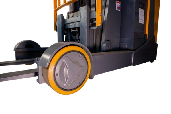 Ричтрак электрический с кабиной TOR 2,0 т 6,2 м CQD20-D Li-ion